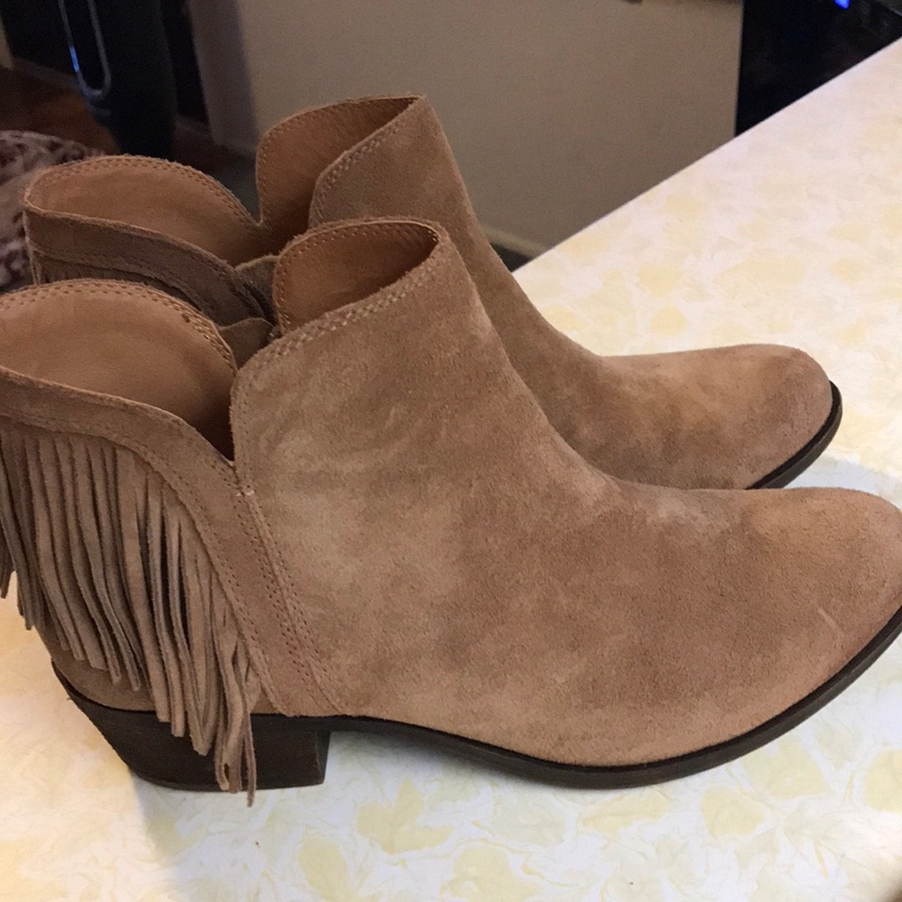 Suede fringed booties